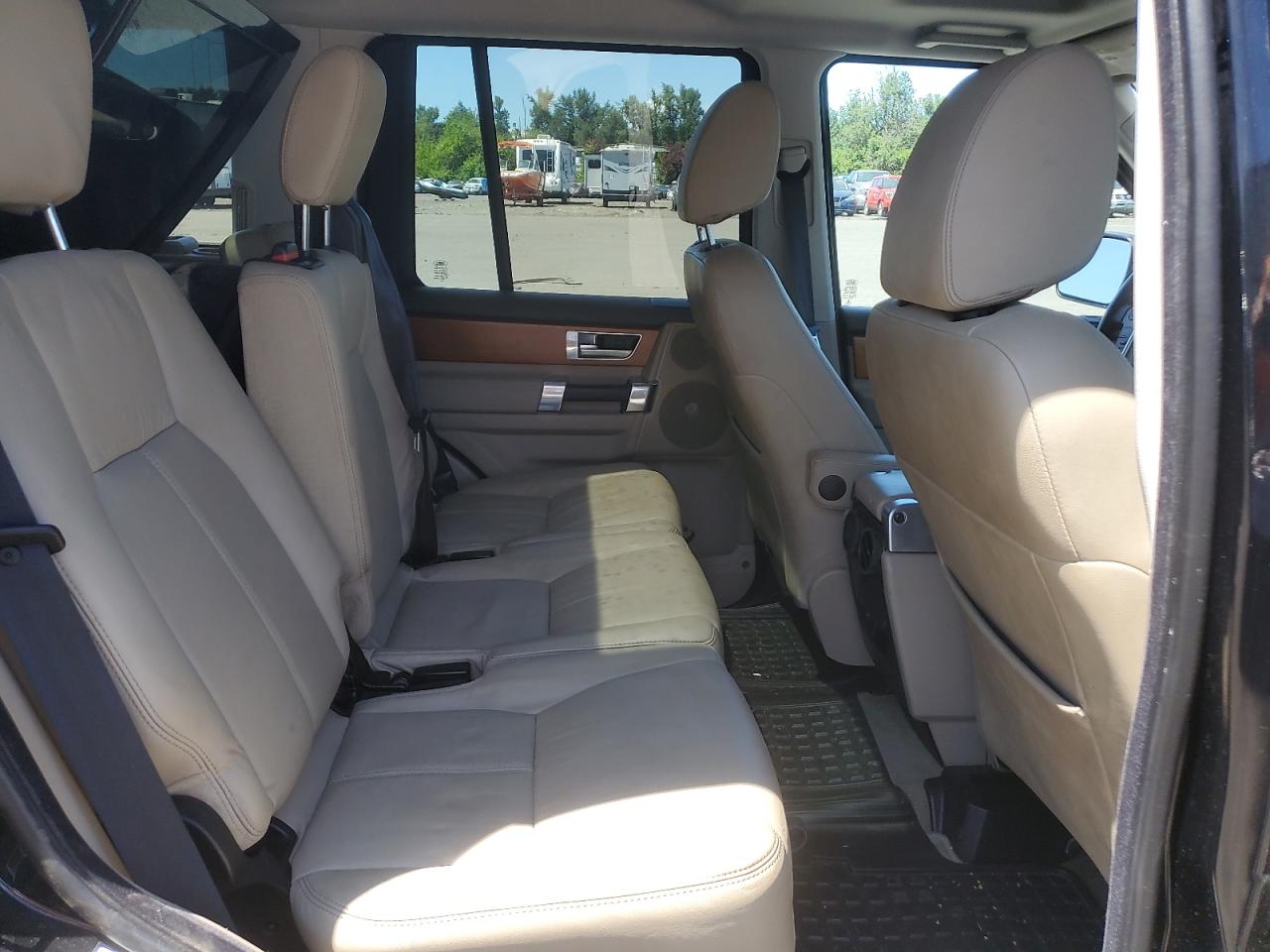 2013 Land Rover Lr4 Hse Luxury VIN: SALAK2D43DA686860 Lot: 62707035