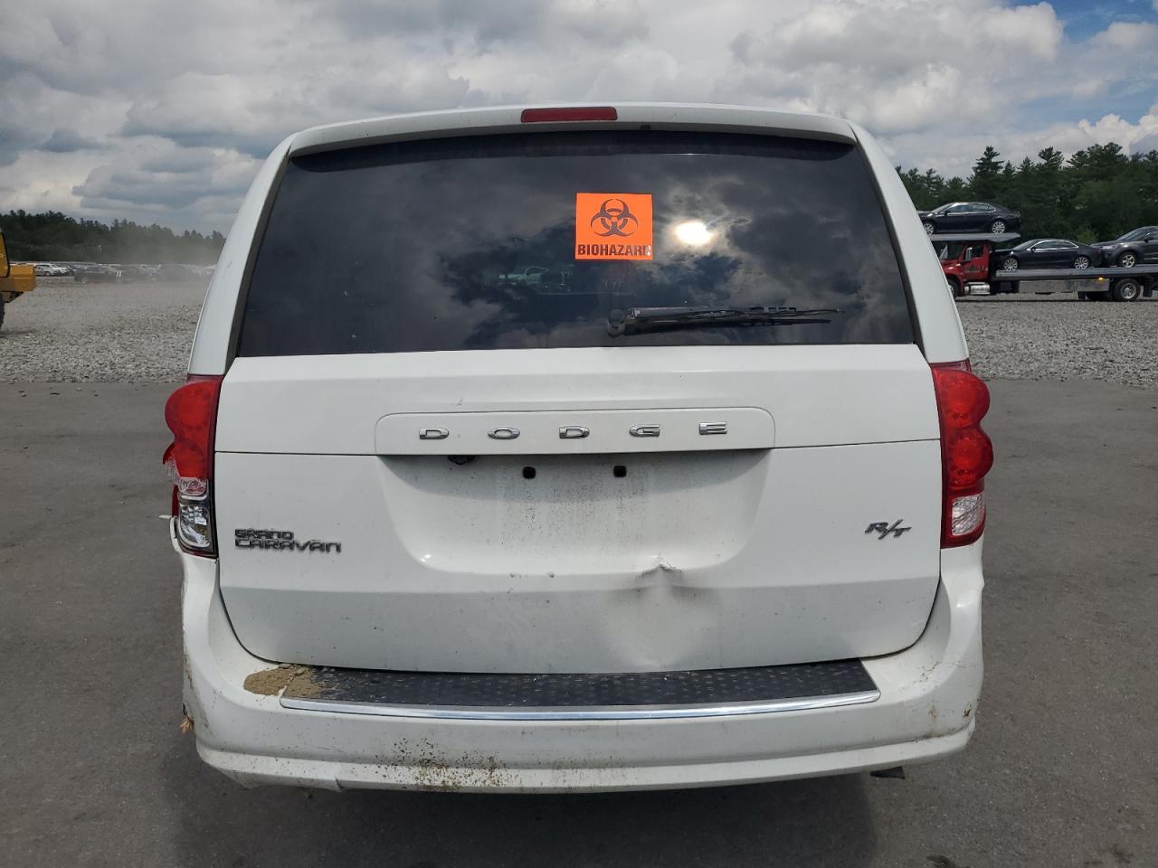 2014 Dodge Grand Caravan R/T VIN: 2C4RDGEG2ER451843 Lot: 62462795