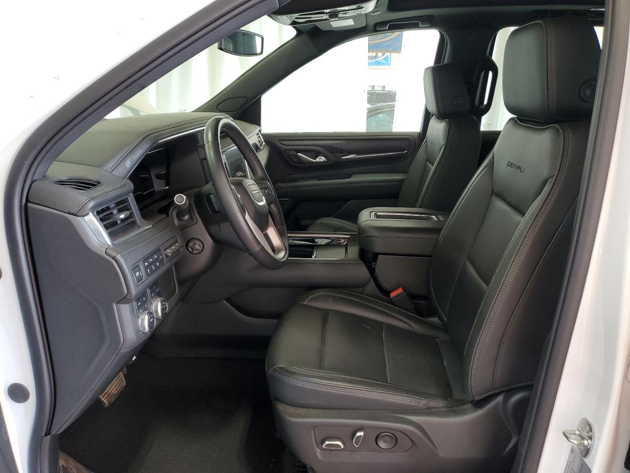 2022 GMC Yukon Denali VIN: 1GKS2DKL5NR347946 Lot: 71094544