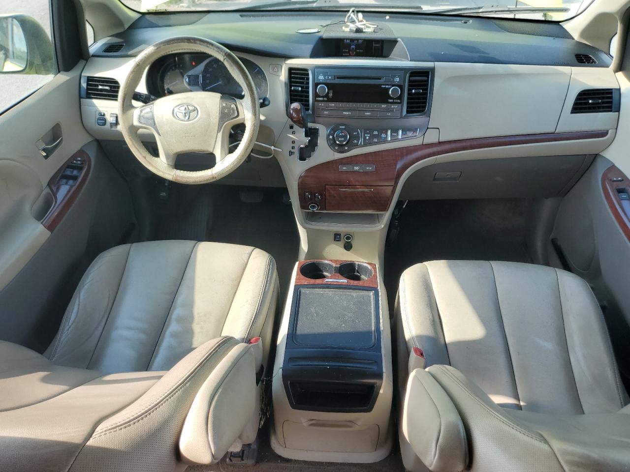 2014 Toyota Sienna Xle VIN: 5TDYK3DC2ES483434 Lot: 65005045