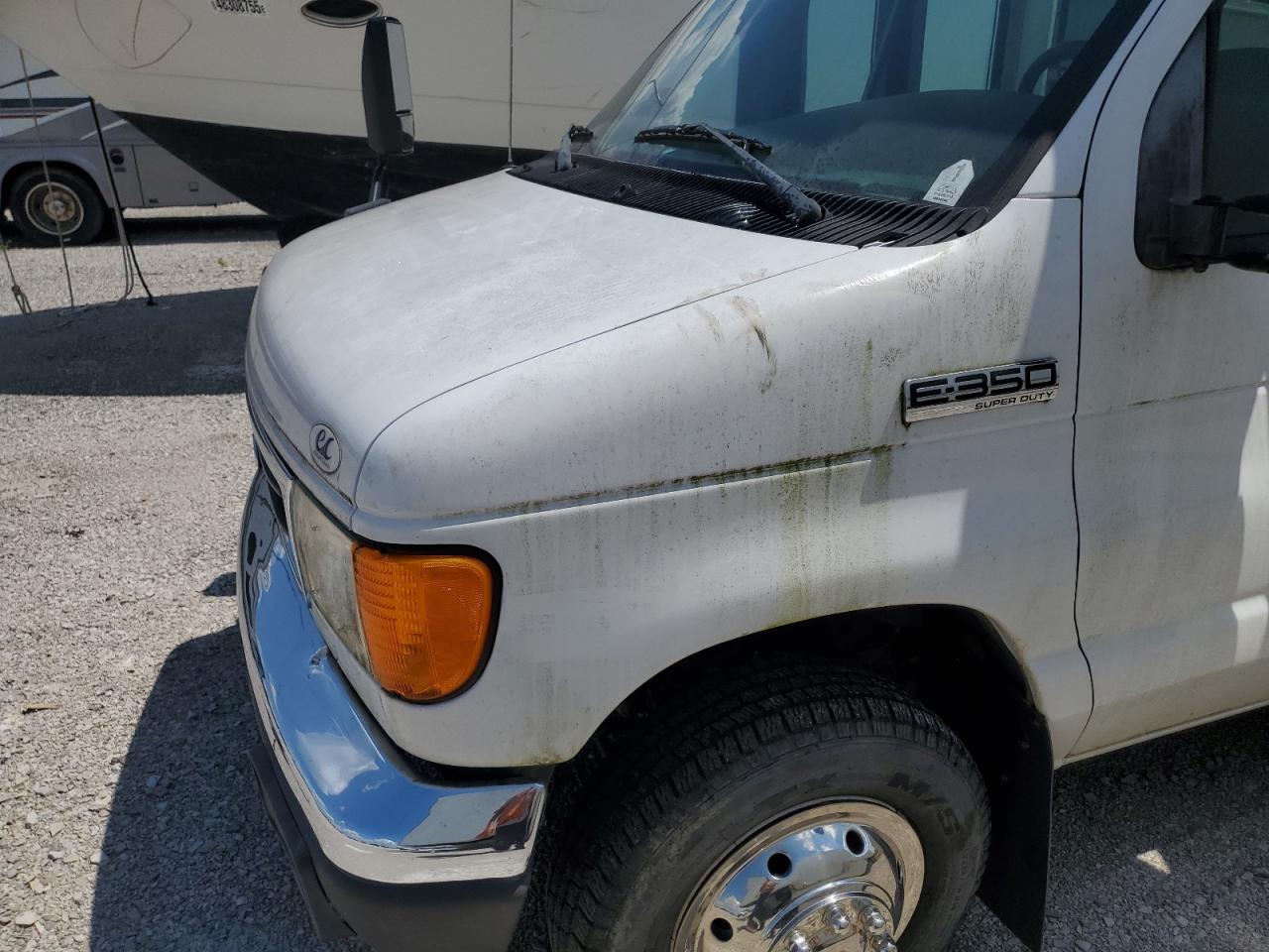 2006 Ford Econoline E350 Super Duty Cutaway Van VIN: 1FDWE35SX6DB07349 Lot: 63239535