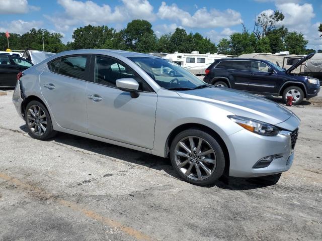  MAZDA 3 2018 Srebrny
