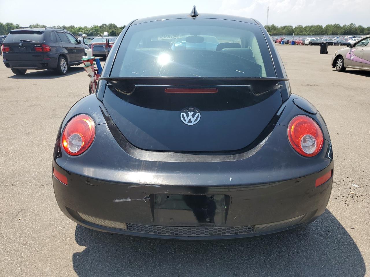 2008 Volkswagen New Beetle S VIN: 3VWPW31C48M501065 Lot: 63899745