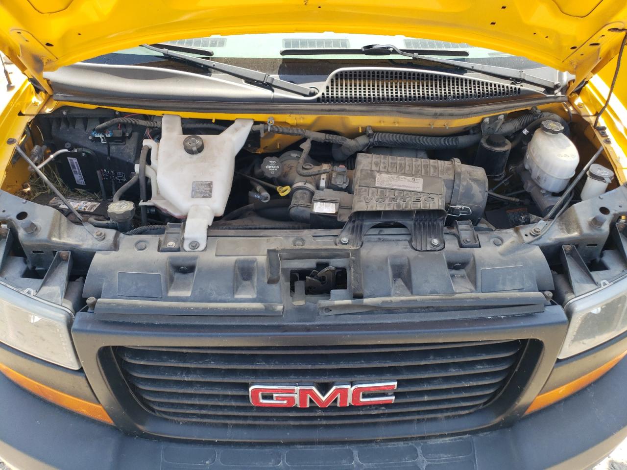 2020 GMC Savana Cutaway G3500 VIN: 7GZ37TCG9LN006215 Lot: 63527455