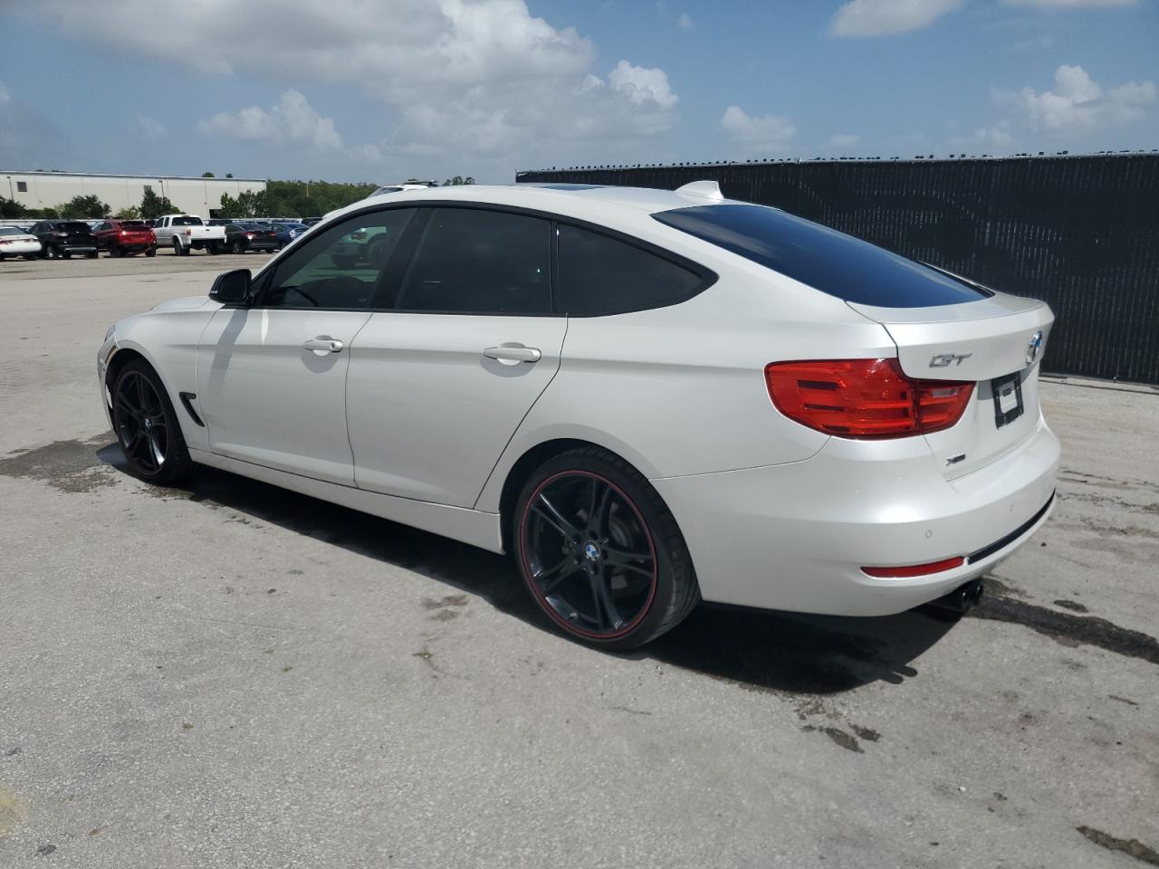 2015 BMW 328 Xigt white null gas WBA3X5C52FD560808 photo #3