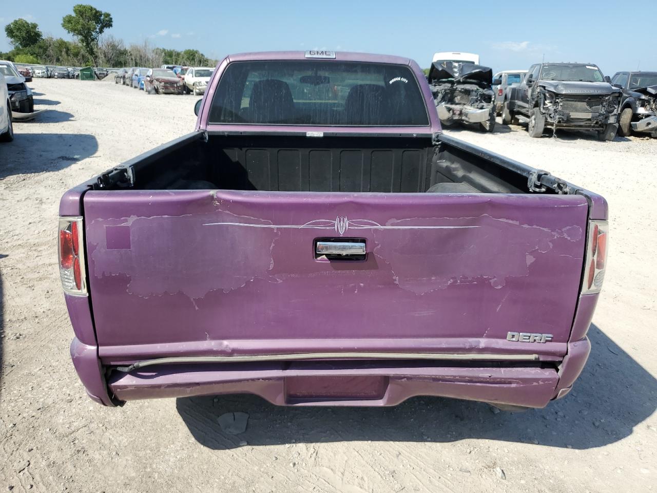 1999 GMC Sonoma VIN: 1GTCS19X1X8521320 Lot: 66217445