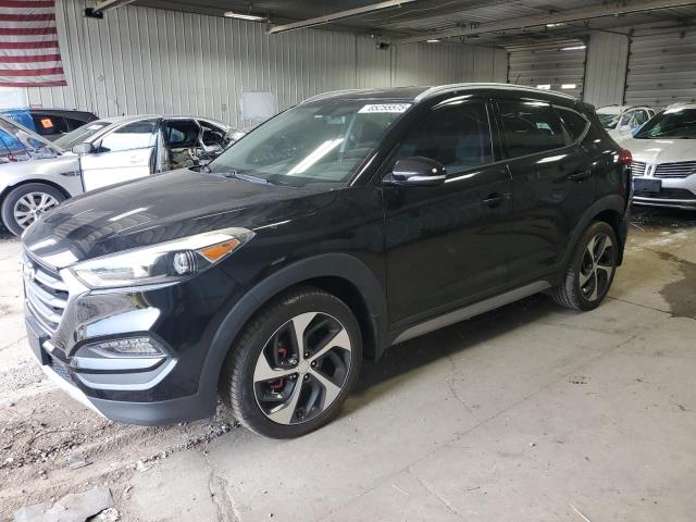 Parquets HYUNDAI TUCSON 2017 Czarny