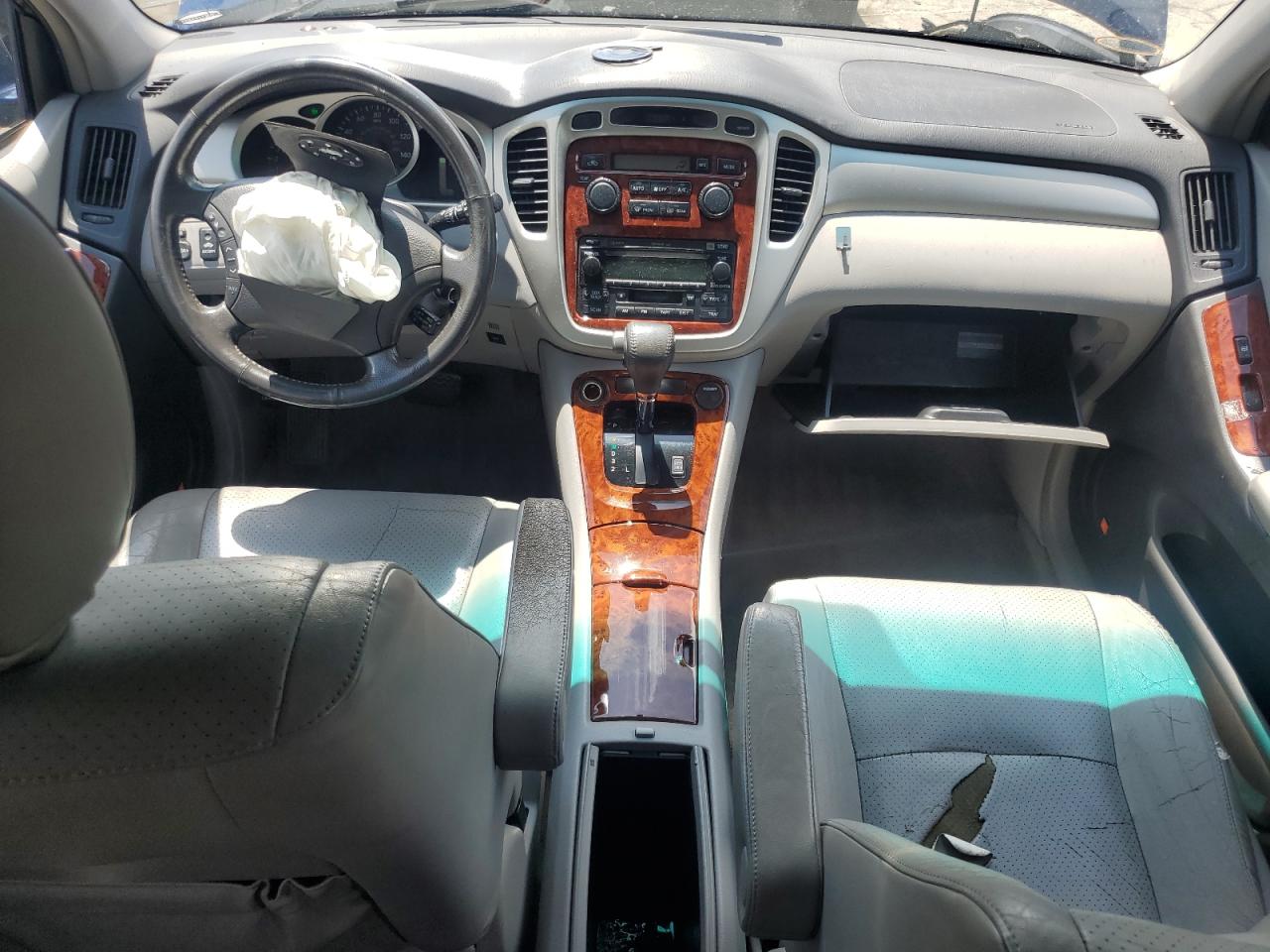 2004 Toyota Highlander Base VIN: JTEDP21A540042374 Lot: 63033195