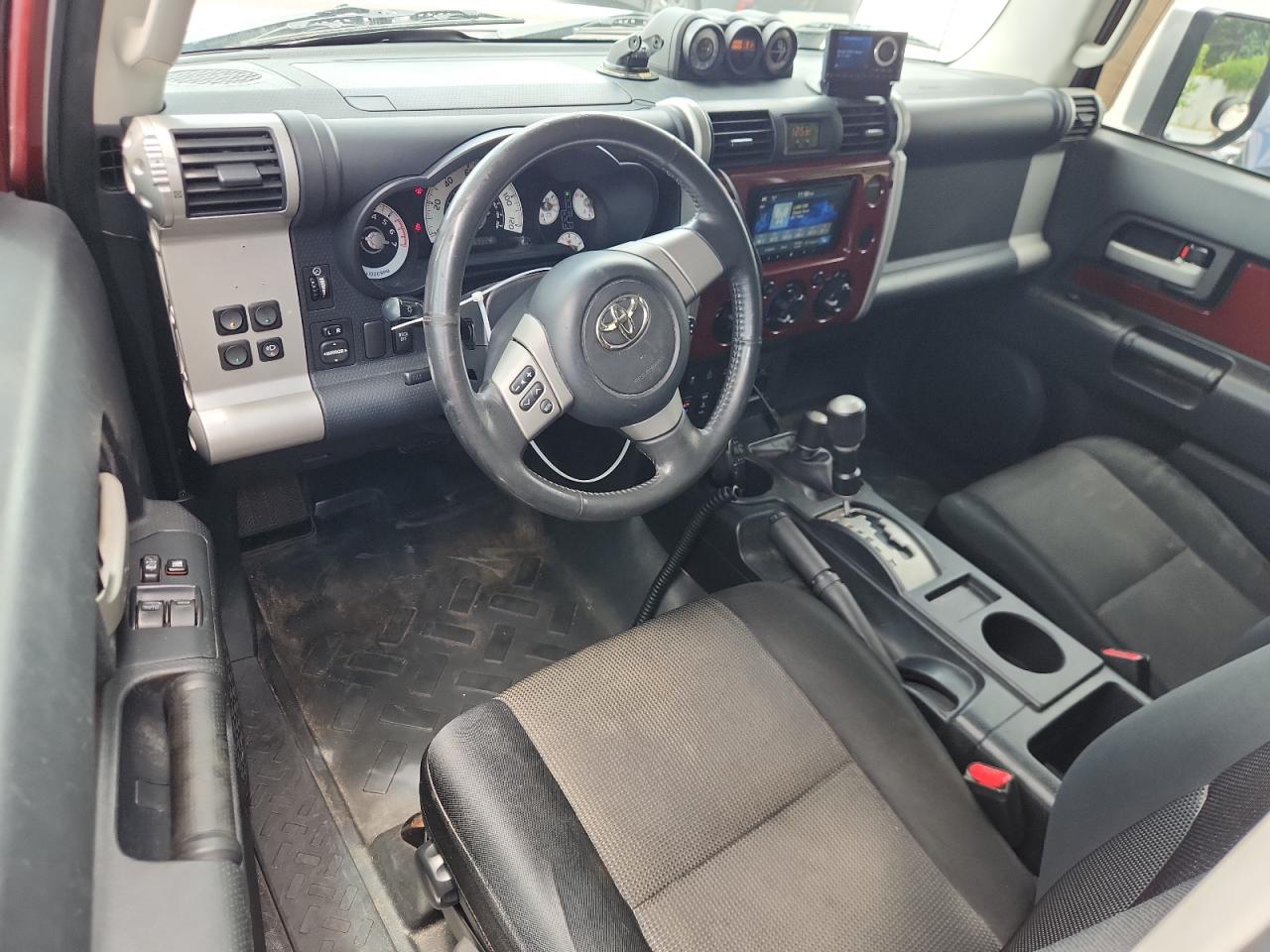 2010 Toyota Fj Cruiser VIN: JTEBU4BF0AK093027 Lot: 63088645