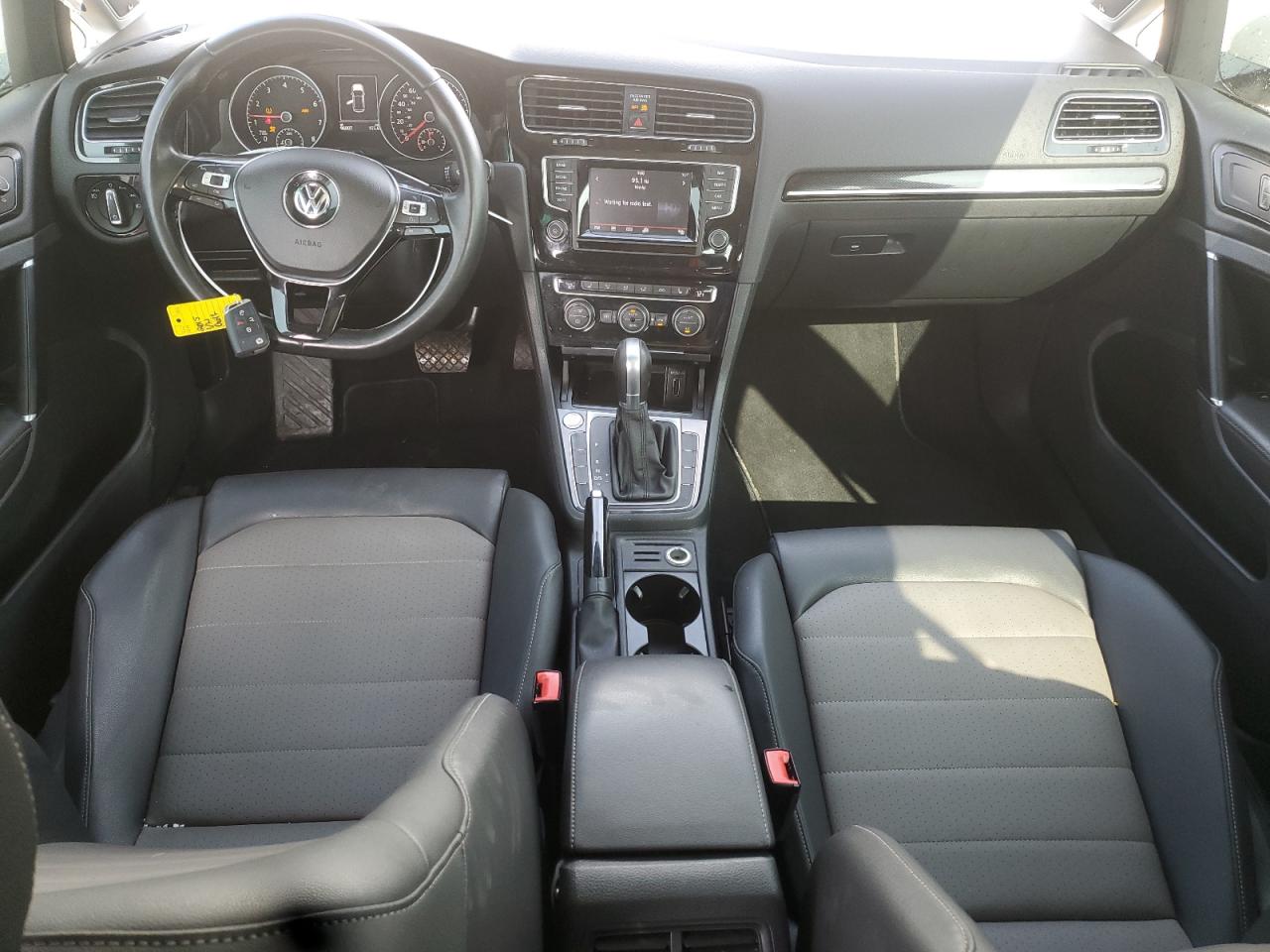 3vw217au8fm008432 3VW217AU8FM008432 2015 Volkswagen Golf