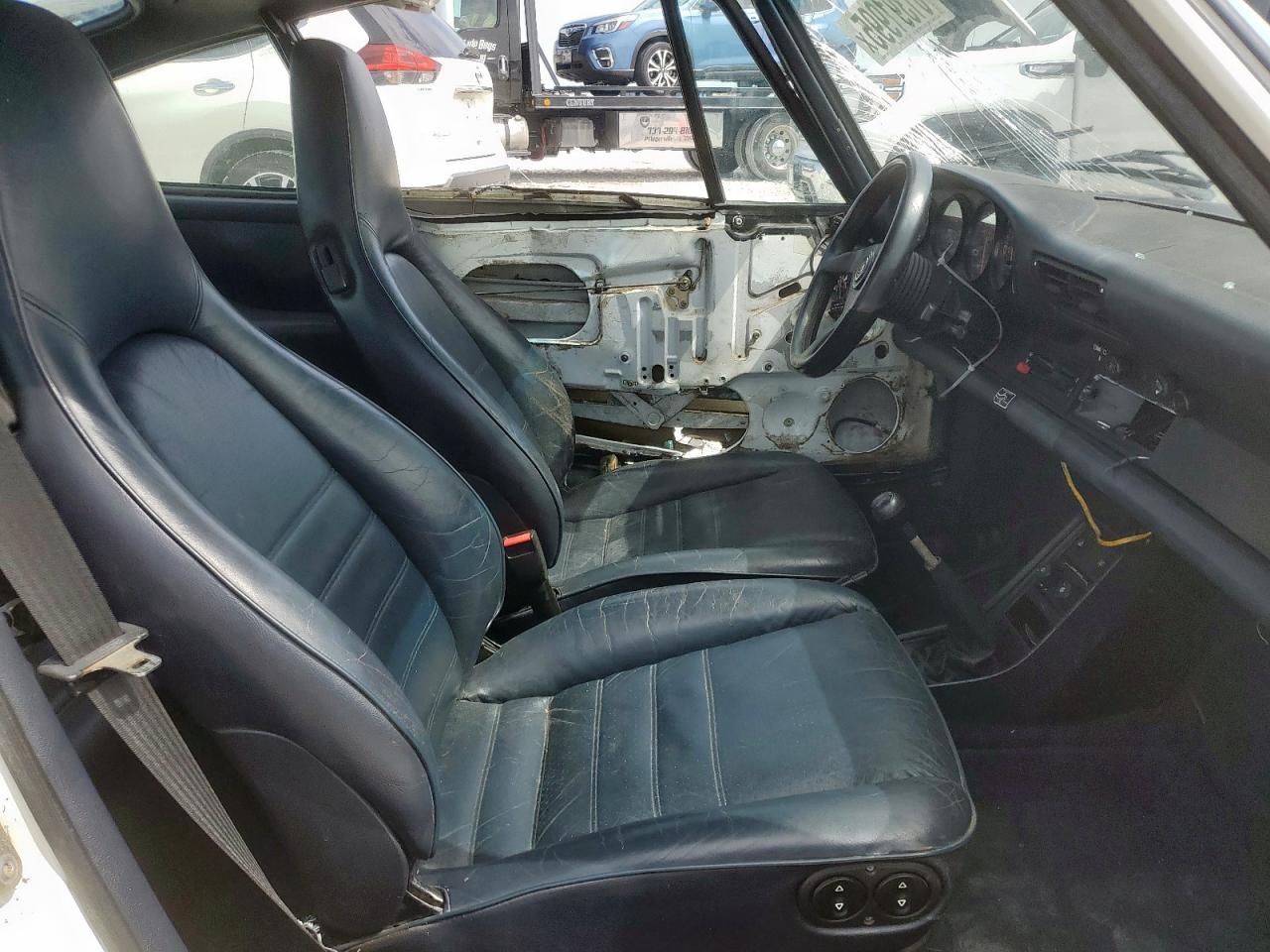 1989 Porsche 911 Carrera VIN: WP0AB0911KS120357 Lot: 61391995