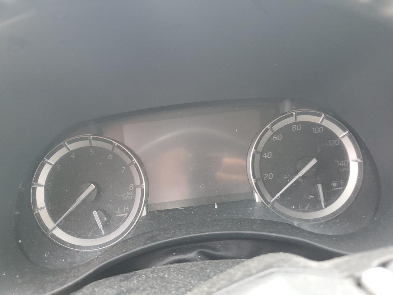 2022 Toyota Highlander Xle VIN: 5TDGZRBH8NS236833 Lot: 67071595