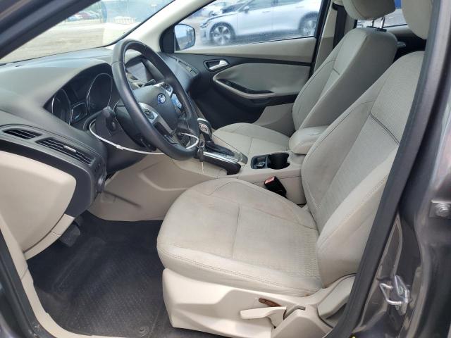 Sedans FORD FOCUS 2012 Gray