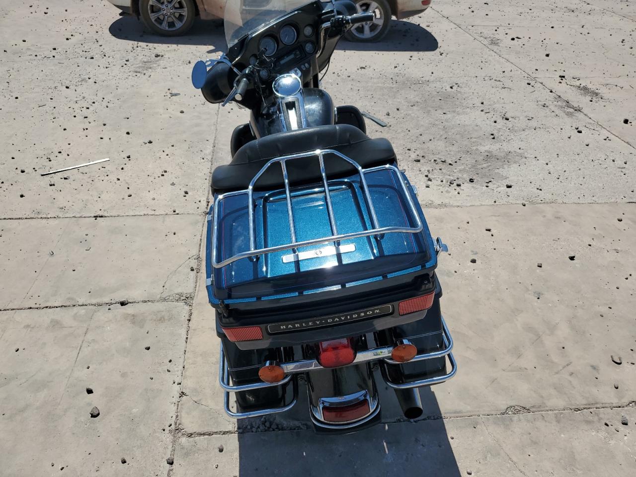 2013 Harley-Davidson Flhtcu Ultra Classic Electra Glide VIN: 1HD1FCM13DB692061 Lot: 63450475