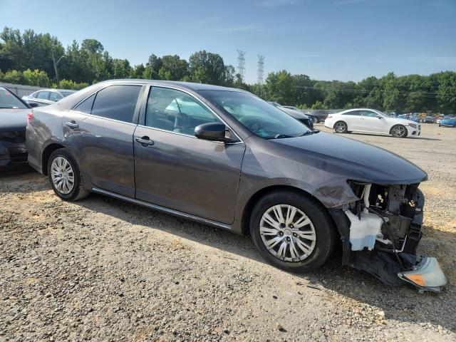 Sedans TOYOTA CAMRY 2013 Gray