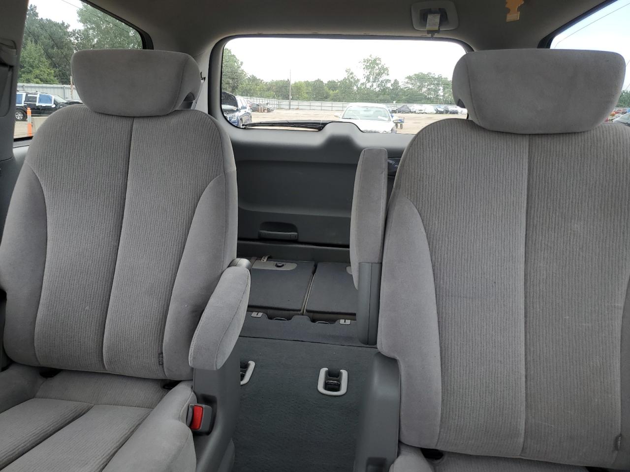 2008 Kia Sedona Ex VIN: KNDMB233686244290 Lot: 66210635