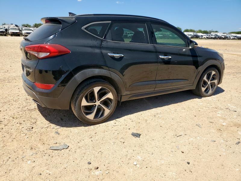 Parquets HYUNDAI TUCSON 2016 Czarny