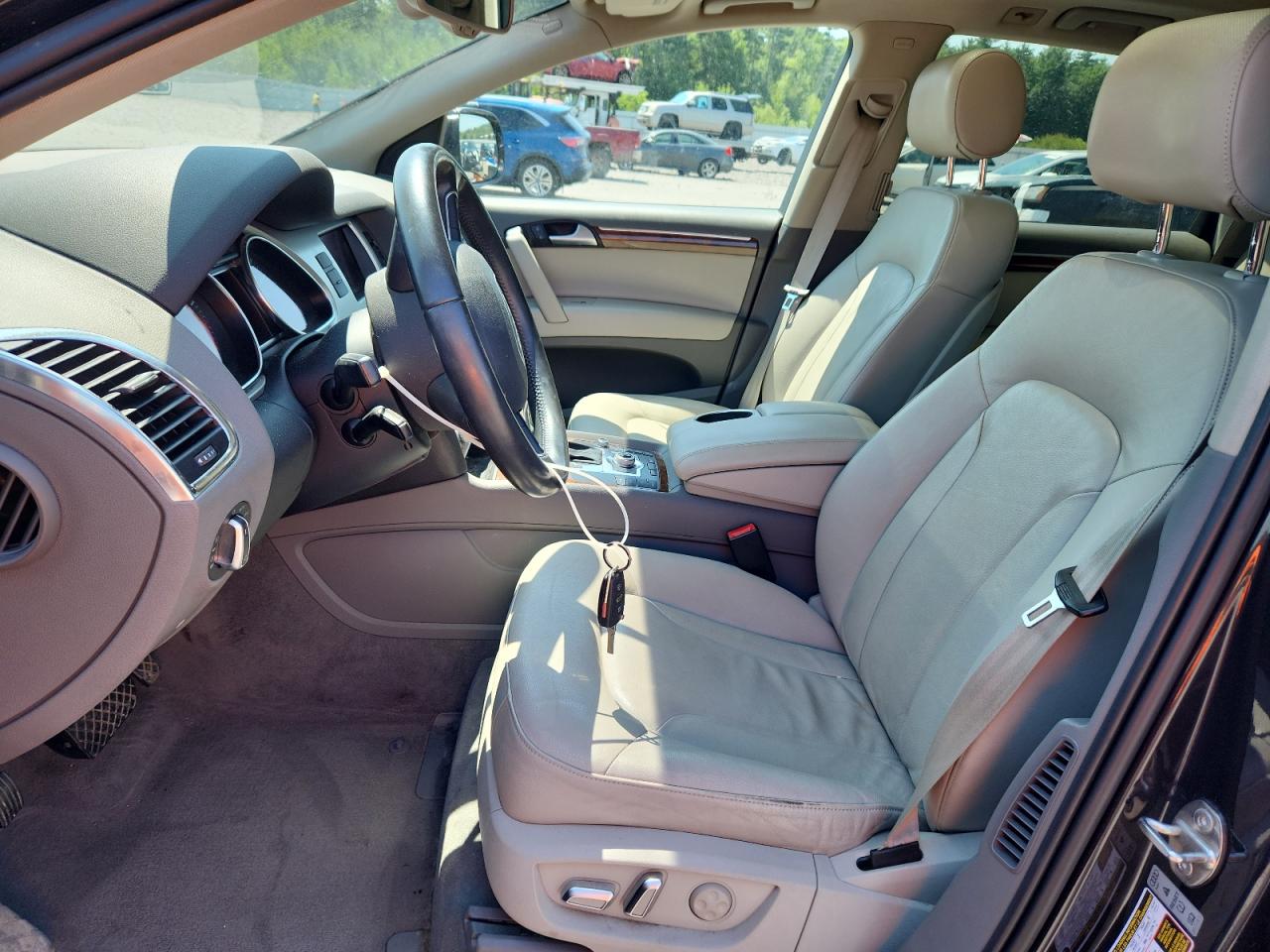 2013 Audi Q7 Premium Plus VIN: WA1LGAFE8DD007160 Lot: 63375975