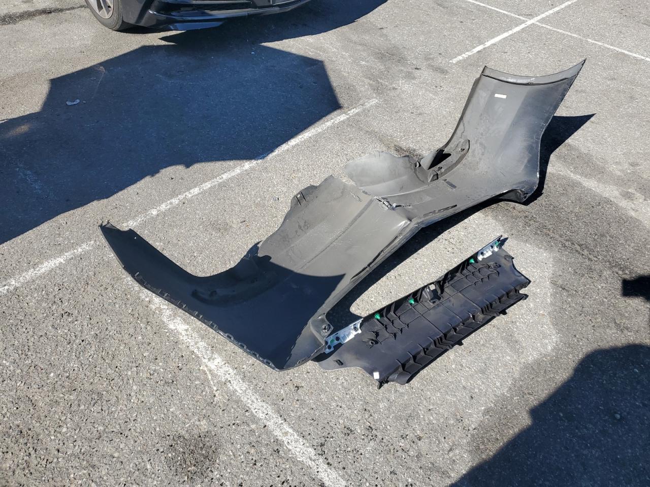 19uub1f52ja002107 19UUB1F52JA002107 2018 Acura Tlx Tech