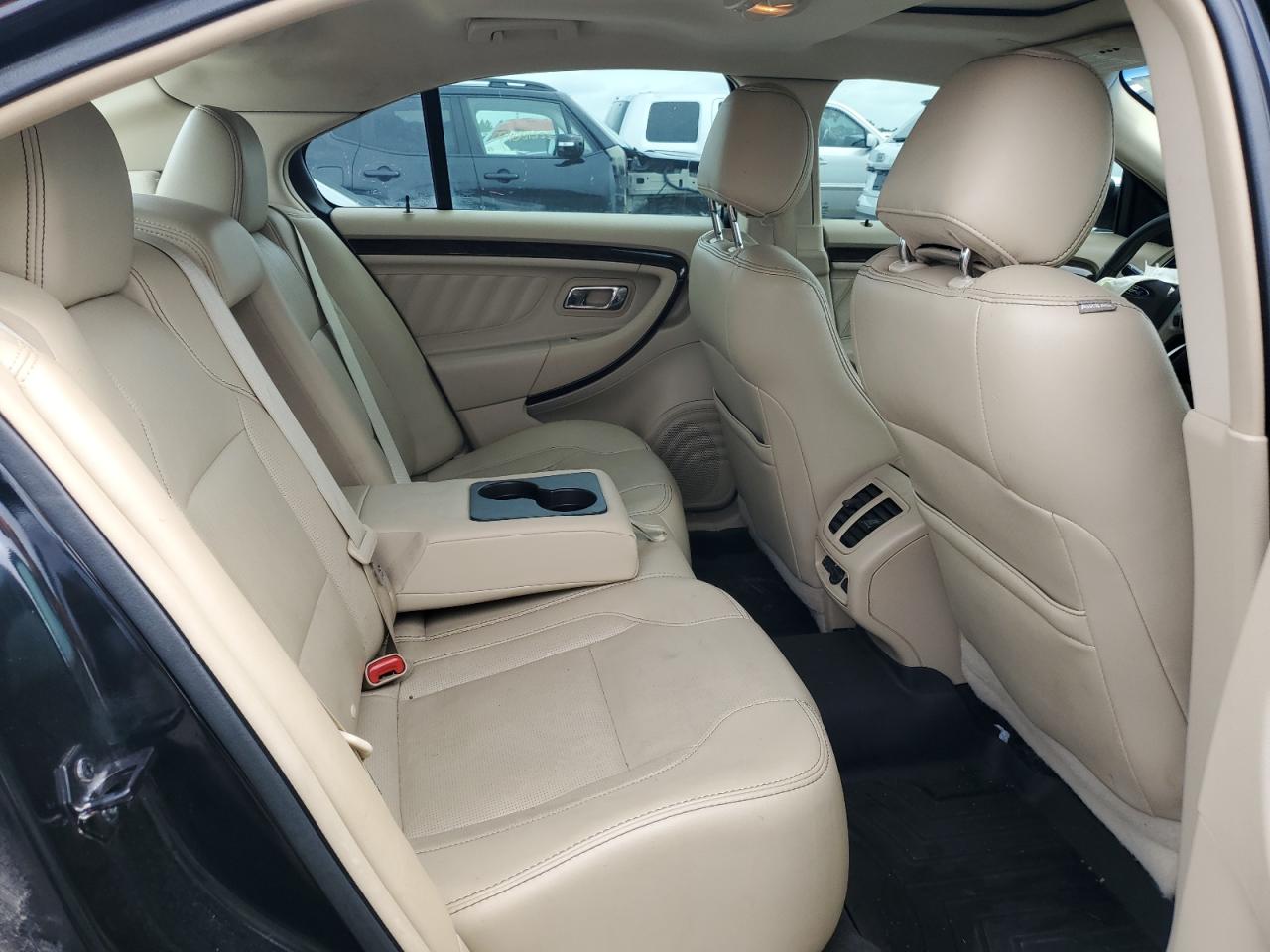 2015 Ford Taurus Limited VIN: 1FAHP2F81FG127210 Lot: 63654525