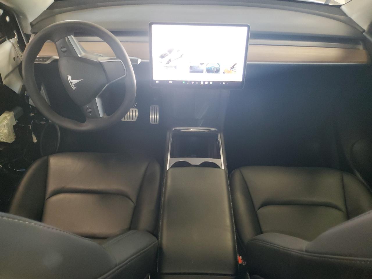 2022 Tesla Model Y VIN: 7SAYGDEF0NF455042 Lot: 62678255