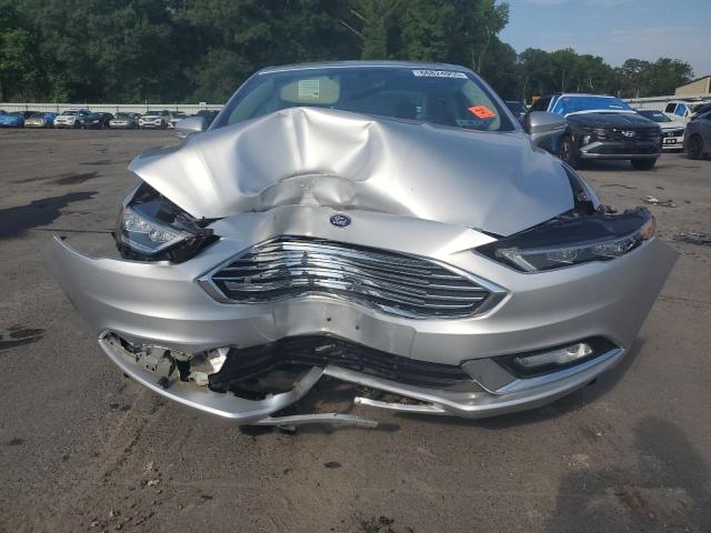  FORD FUSION 2017 Srebrny