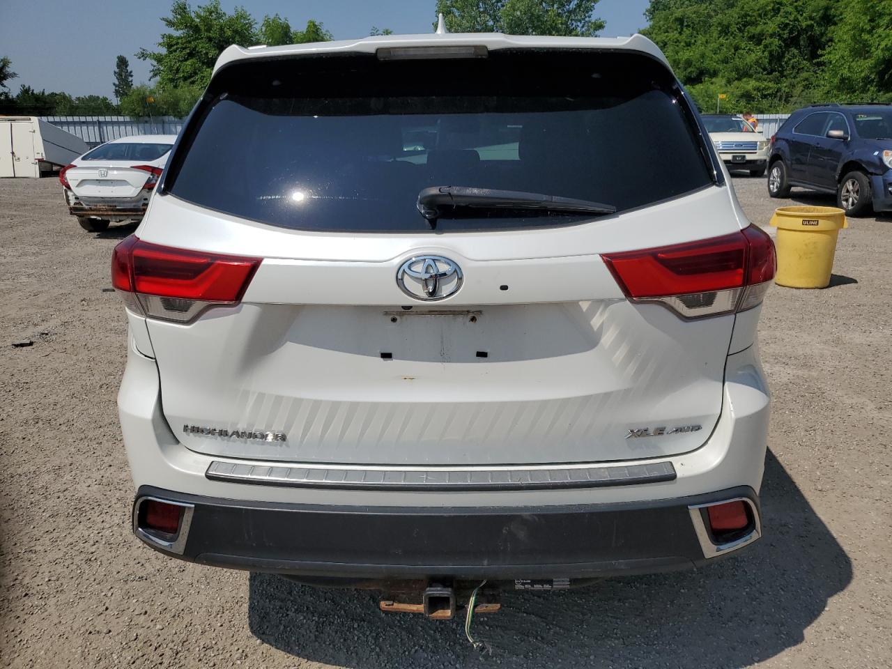 2017 Toyota Highlander Se VIN: 5TDJZRFH4HS468625 Lot: 63738335
