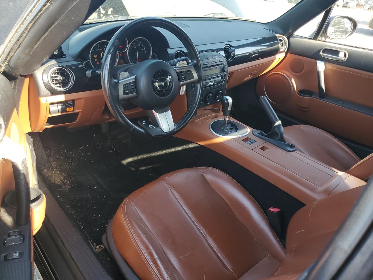 2006 Mazda Mx-5 Miata VIN: JM1NC25F660107925 Lot: 64079215