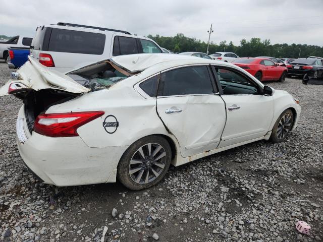  NISSAN ALTIMA 2017 Biały