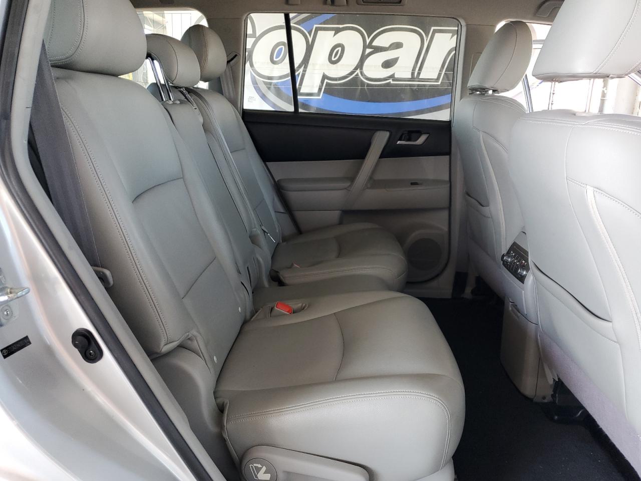 2013 Toyota Highlander Base VIN: 5TDZA3EH4DS031646 Lot: 65588525