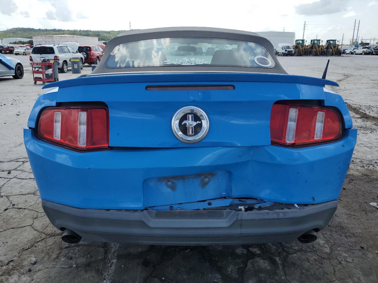 2011 Ford Mustang VIN: 1ZVBP8EMXB5150330 Lot: 62553475