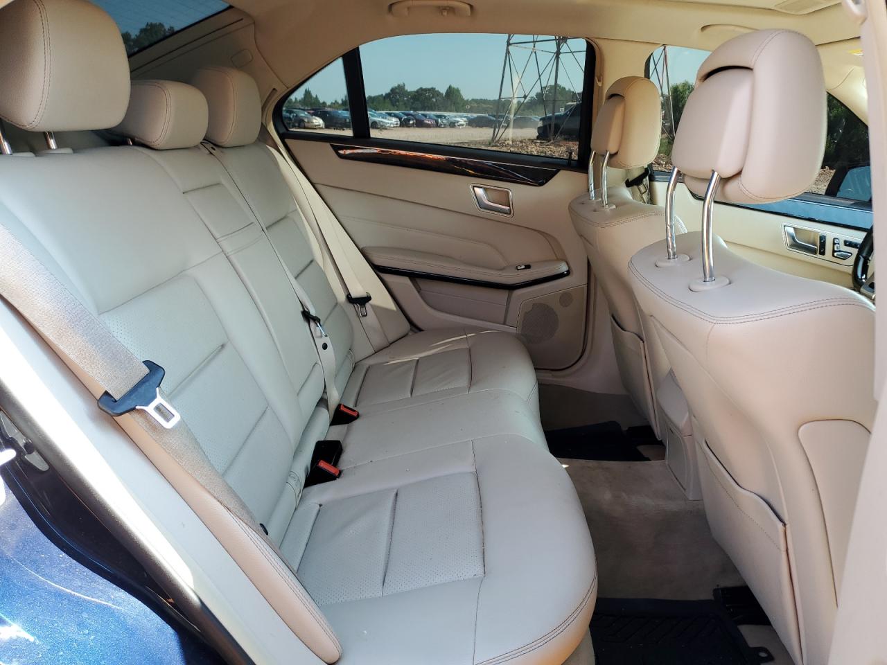 2015 Mercedes-Benz E 350 VIN: WDDHF5KB2FB139501 Lot: 63783315