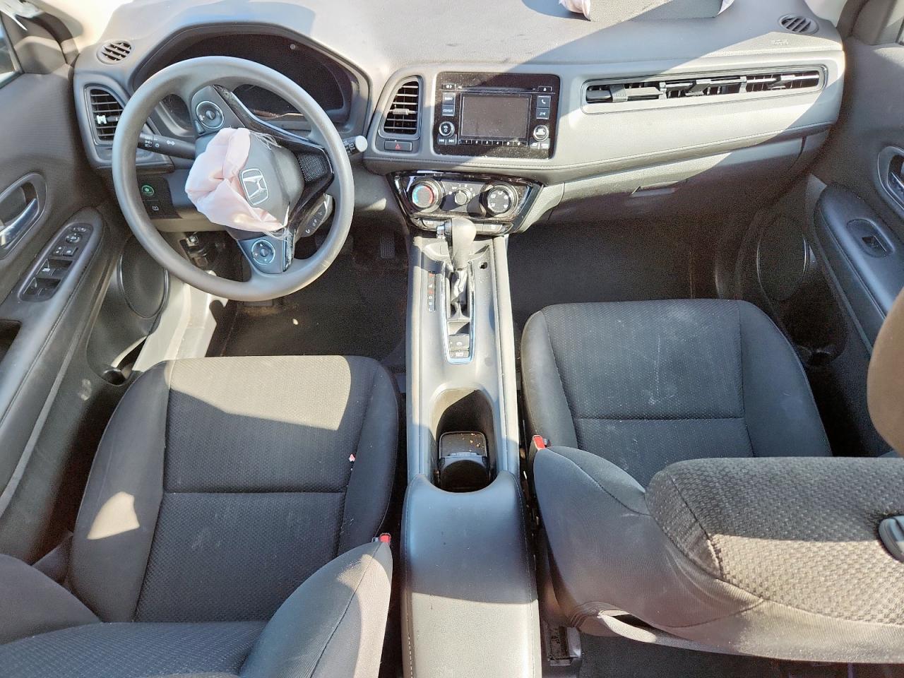 2017 Honda Hr-V Lx VIN: 3CZRU5H3XHG700231 Lot: 64271635