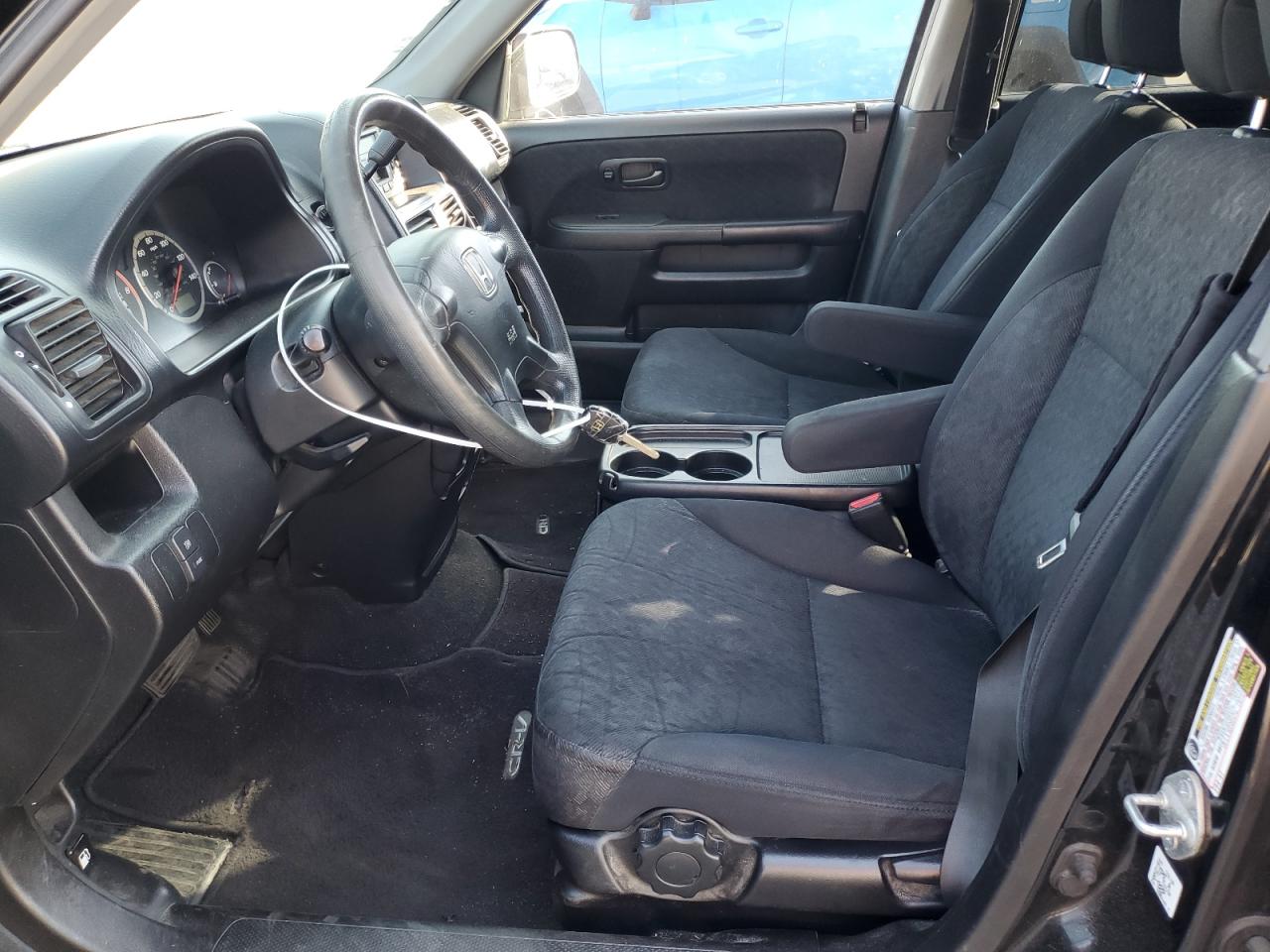 2005 Honda Cr-V Lx VIN: JHLRD68505C000023 Lot: 64843185