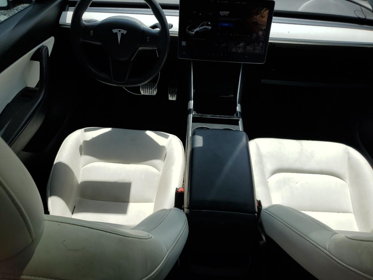 2020 Tesla Model Y VIN: 5YJYGDEE1LF032858 Lot: 63493515