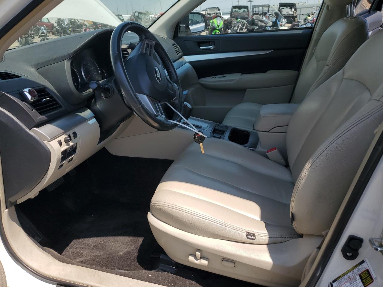 2013 Subaru Outback 2.5I Premium VIN: 4S4BRBCC6D3210683 Lot: 64864425