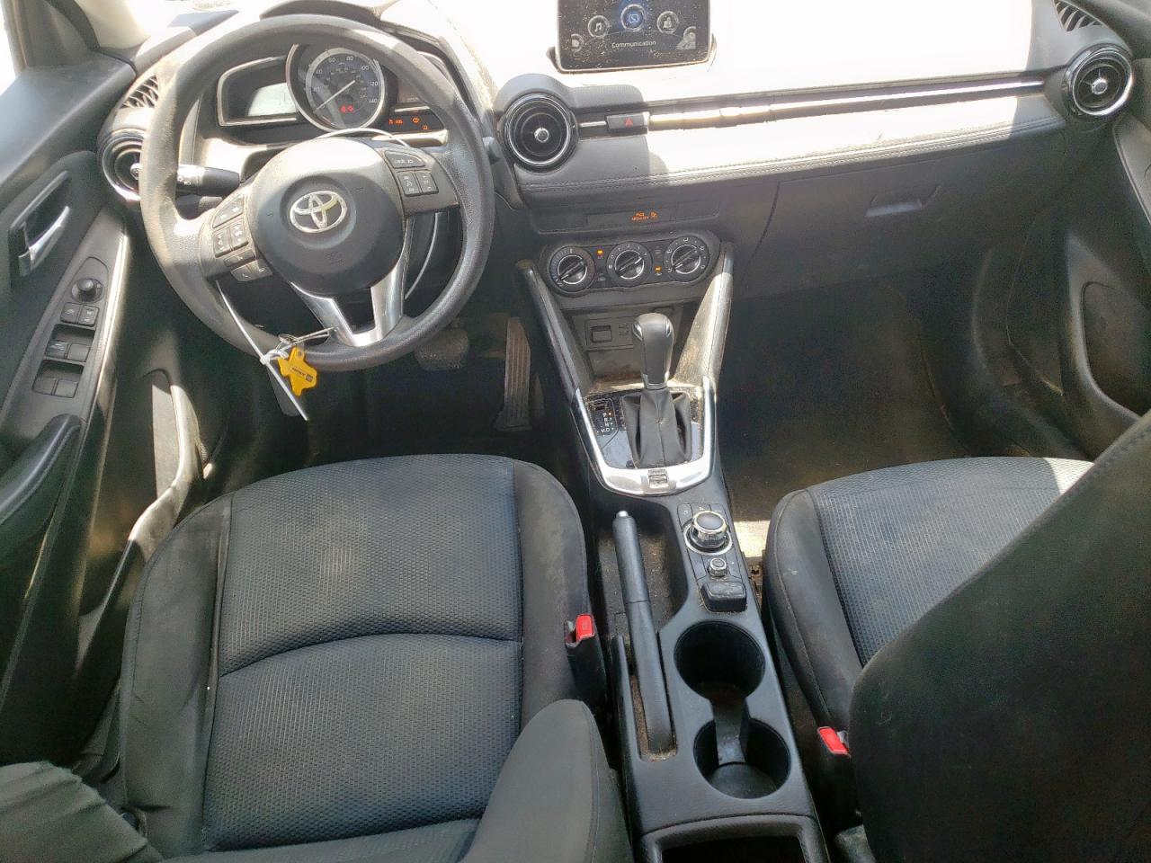 2017 Toyota Yaris Ia VIN: 3MYDLBYV8HY160523 Lot: 64790085