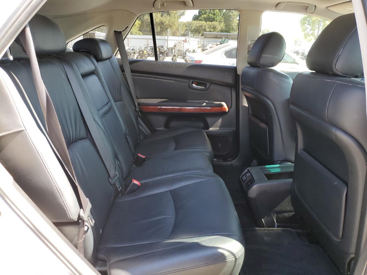 2005 Lexus Rx 330 VIN: JTJGA31U650048377 Lot: 63263875