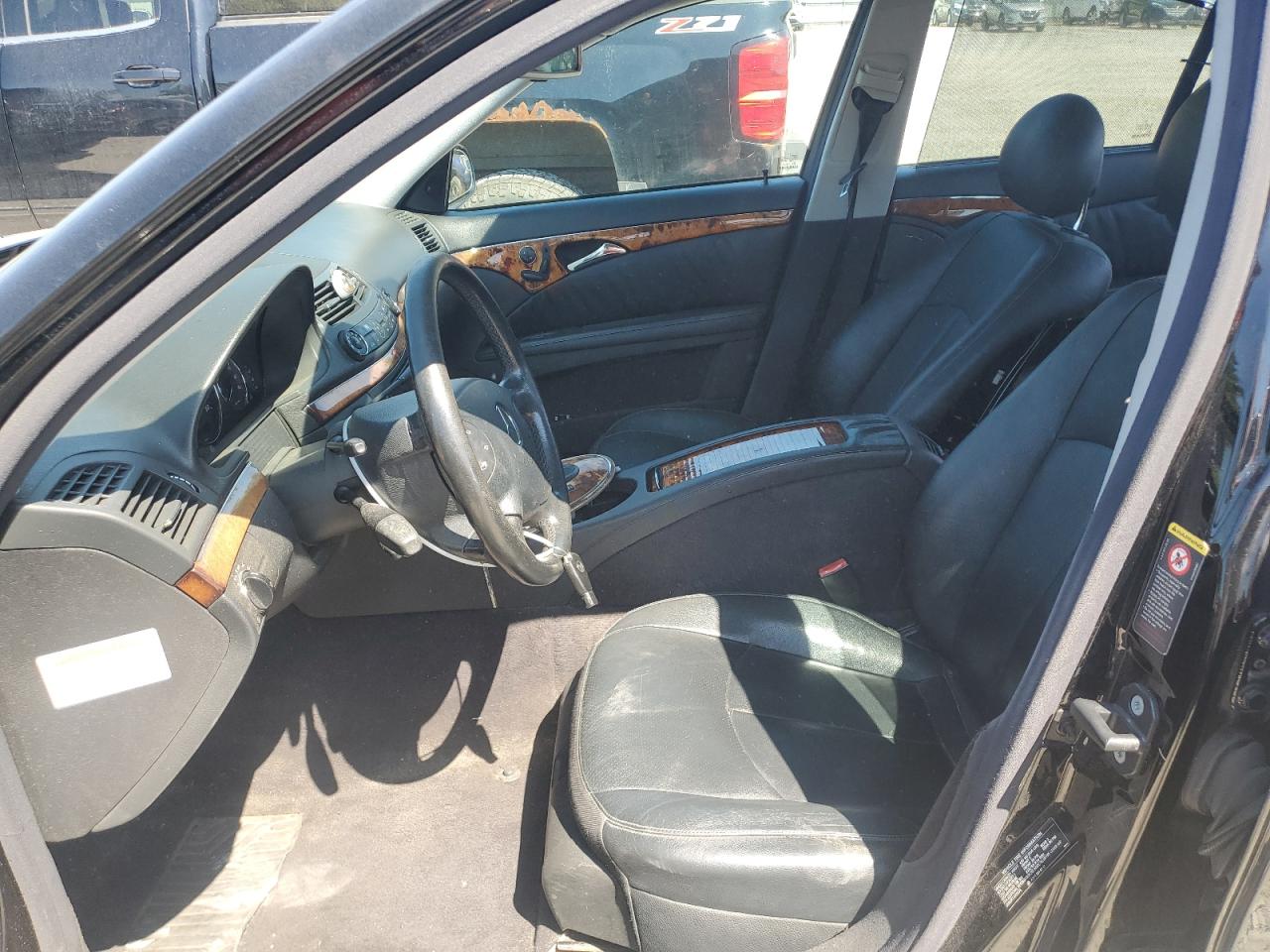 wdbuf65jx5a711130 WDBUF65JX5A711130 2005 Mercedes-Benz E 320