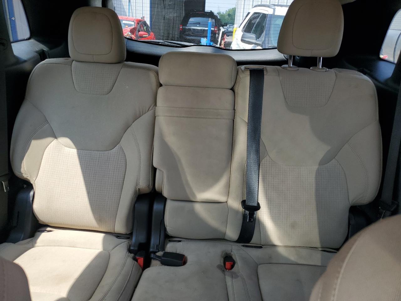 2015 Jeep Cherokee Latitude VIN: 1C4PJMCB3FW543042 Lot: 64195225