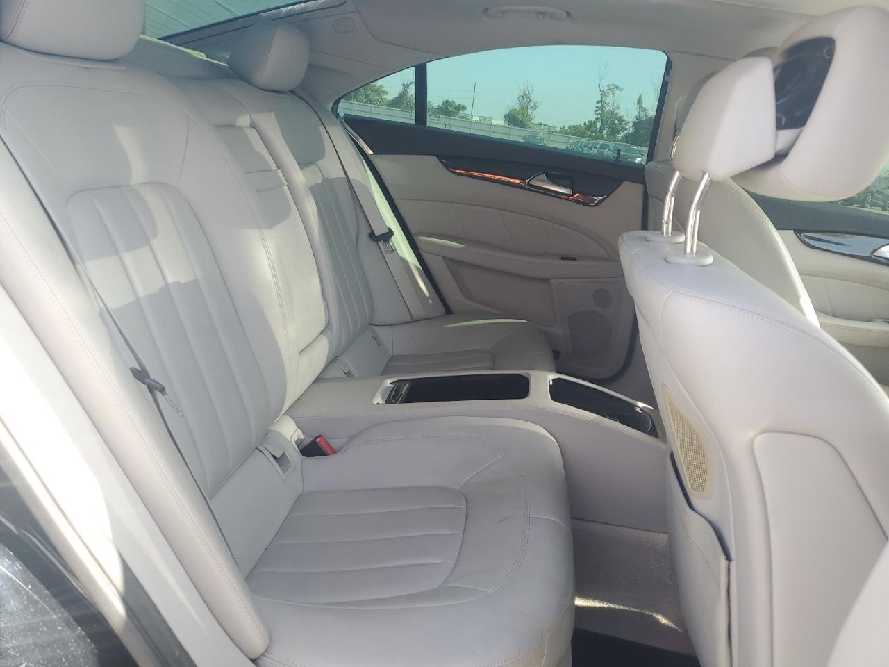 2012 Mercedes-Benz Cls 550 VIN: WDDLJ7DB0CA039061 Lot: 62808895