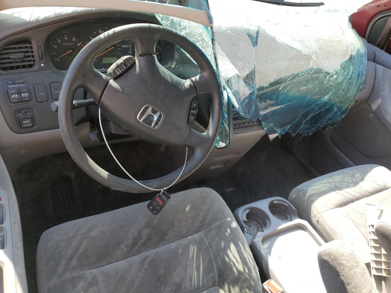 2002 Honda Odyssey Ex VIN: 2HKRL186X2H560188 Lot: 64648455