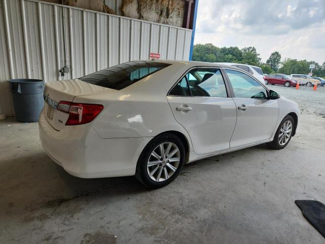  TOYOTA CAMRY 2012 Biały