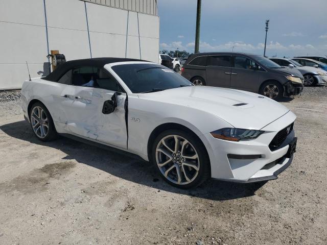  FORD MUSTANG 2019 Biały