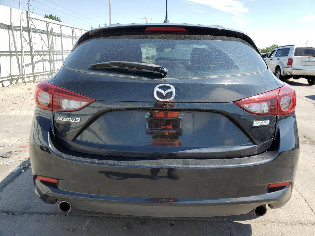 2018 Mazda 3 Touring VIN: 3MZBN1L30JM190481 Lot: 65649905