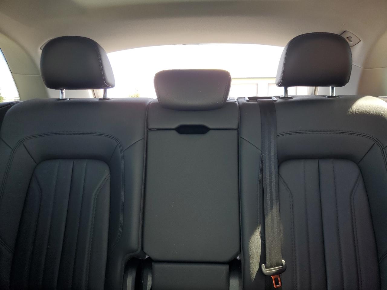 2020 Audi Q5 Premium VIN: WA1ANAFYXL2050366 Lot: 63590455