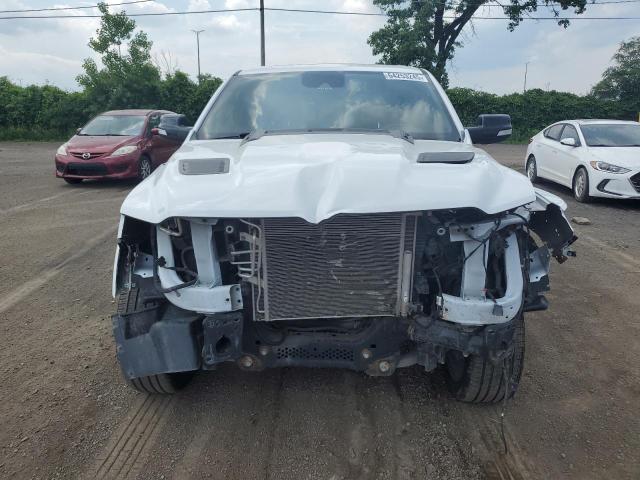  RAM 1500 2021 Biały