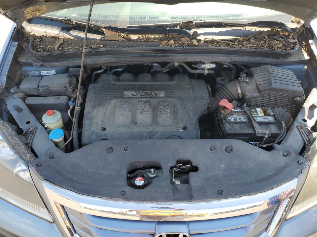 2008 Honda Odyssey Touring VIN: 5FNRL38858B018999 Lot: 64778885