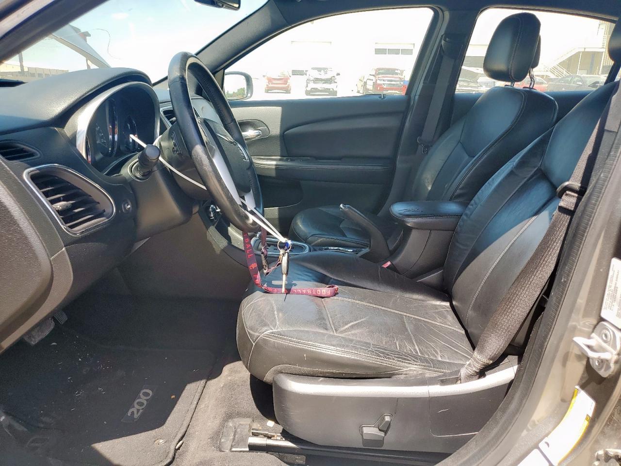 2013 Chrysler 200 Limited VIN: 1C3CCBCG8DN578899 Lot: 65128835