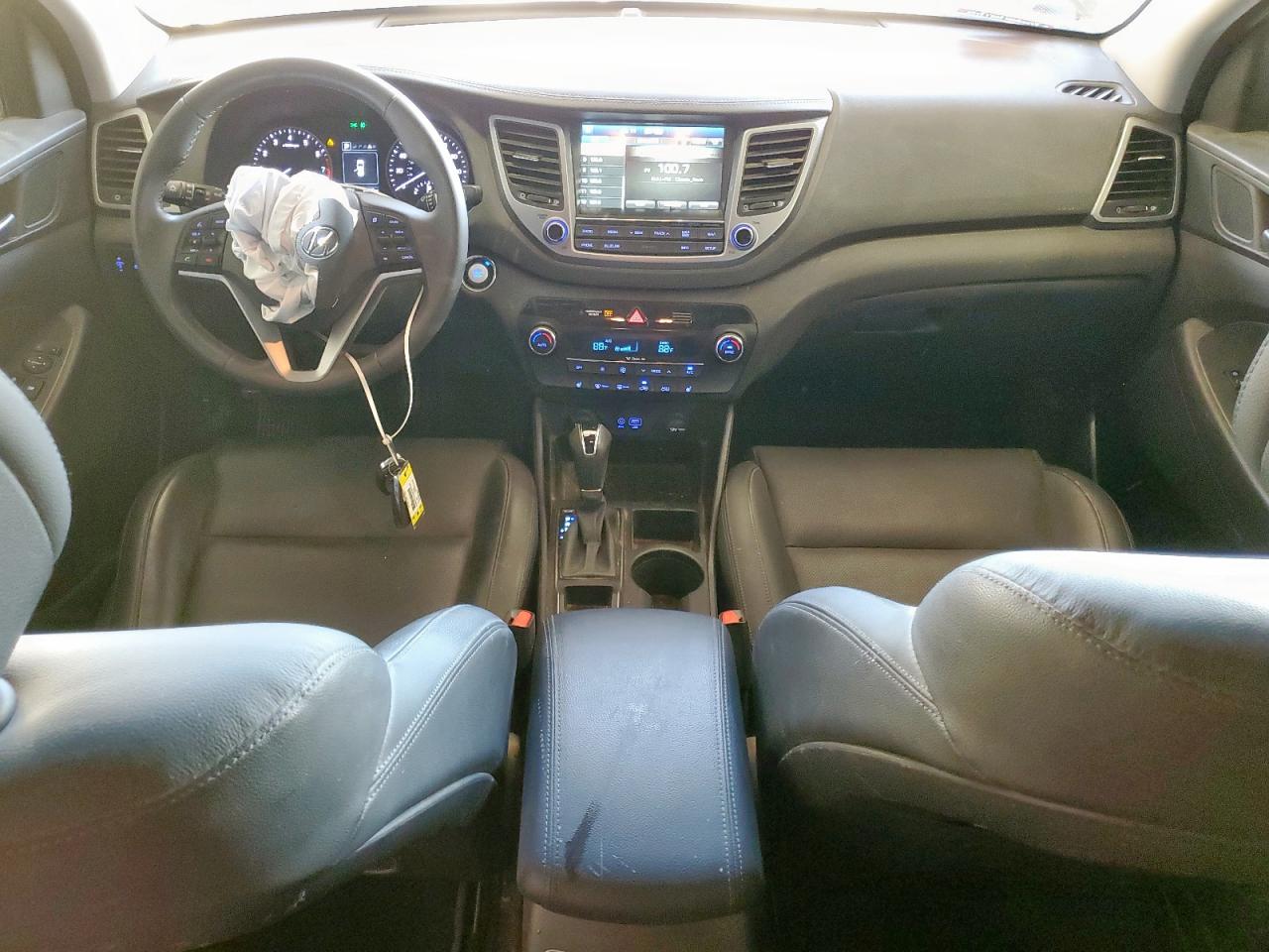 2017 Hyundai Tucson Limited VIN: KM8J33A23HU323083 Lot: 64135105